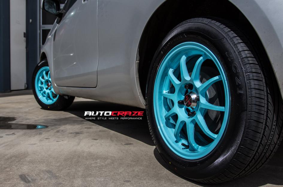 TOYOTA YARIS ECO MOTION TEAL
